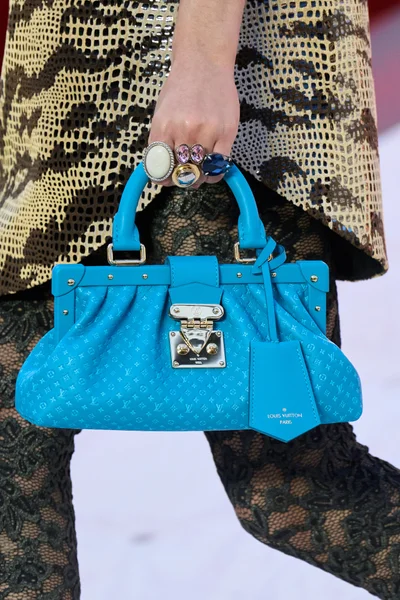 Look 44